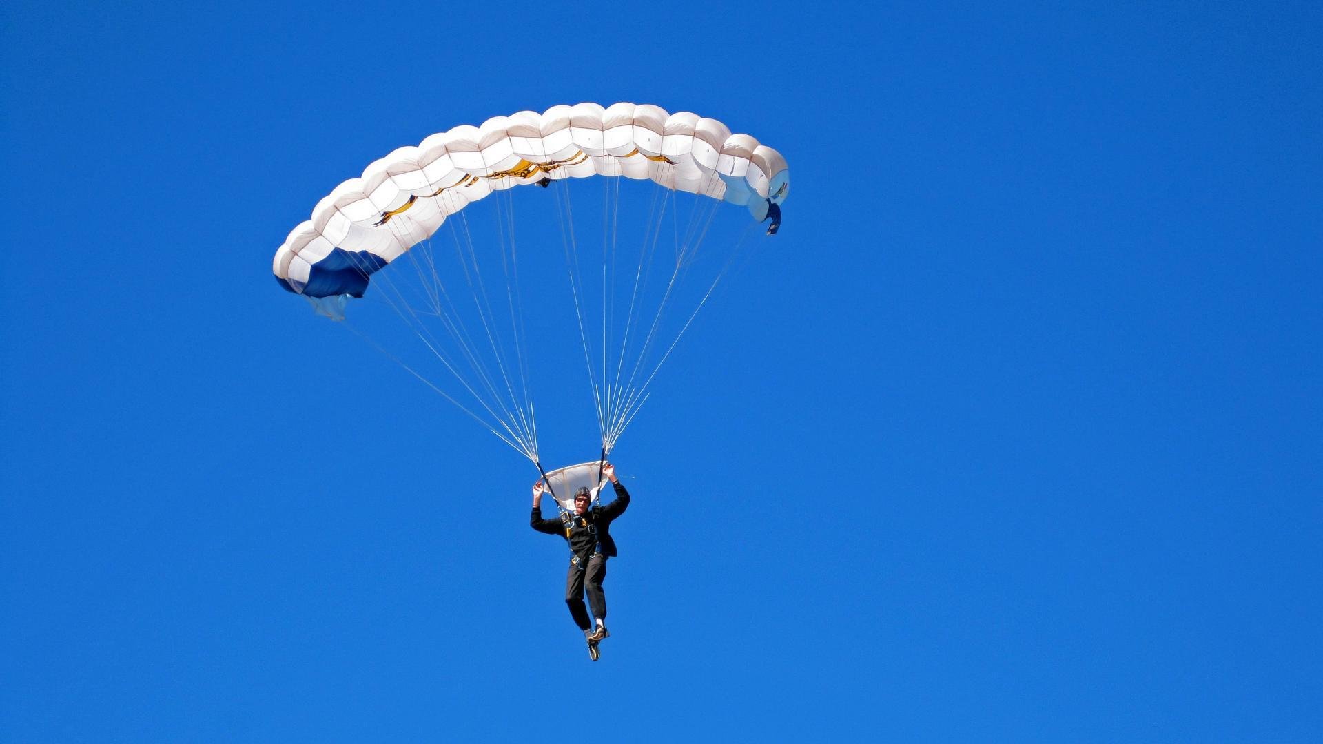田径训练课程融入艺术韵律提升表现力,田径体育训练