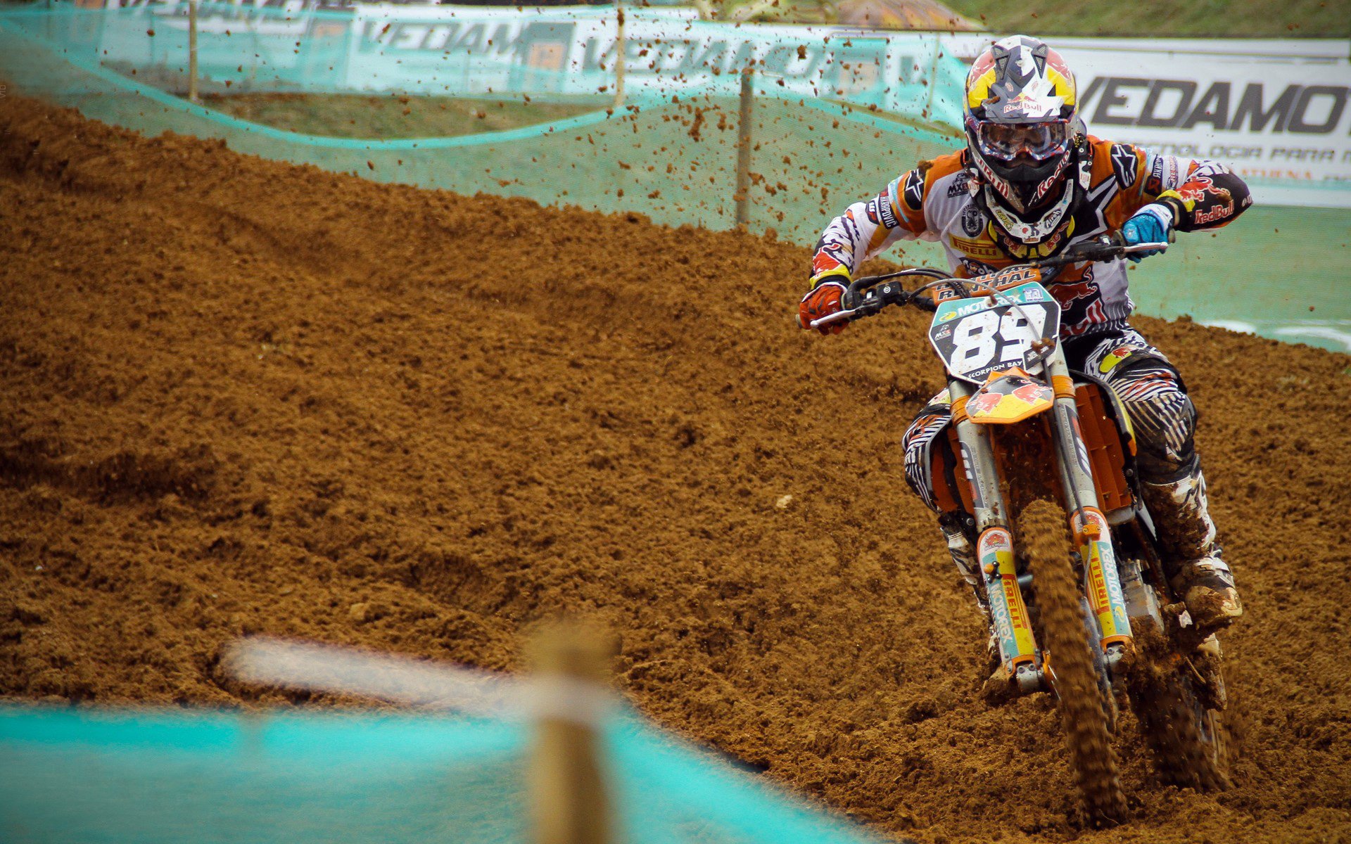 田径训练课程融入艺术韵律提升表现力,田径体育训练